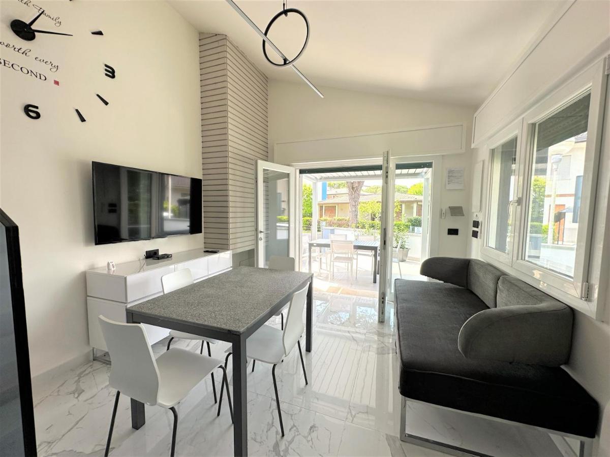Villa Wanda Bibione Exterior photo